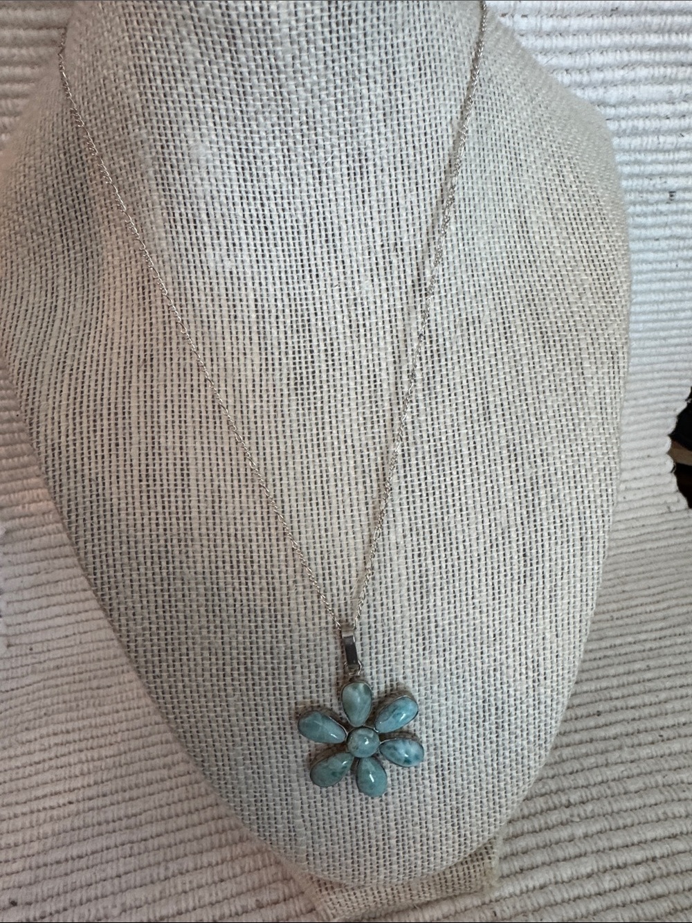 Blue Turquoise Flower Pendant Necklace